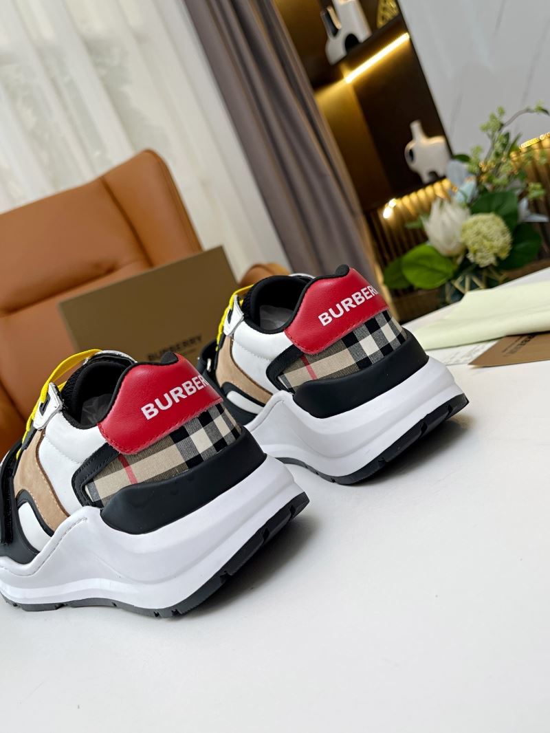 Burberry Low Shoes